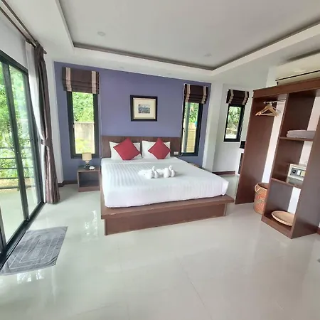 Lanta Noblesse Hotel